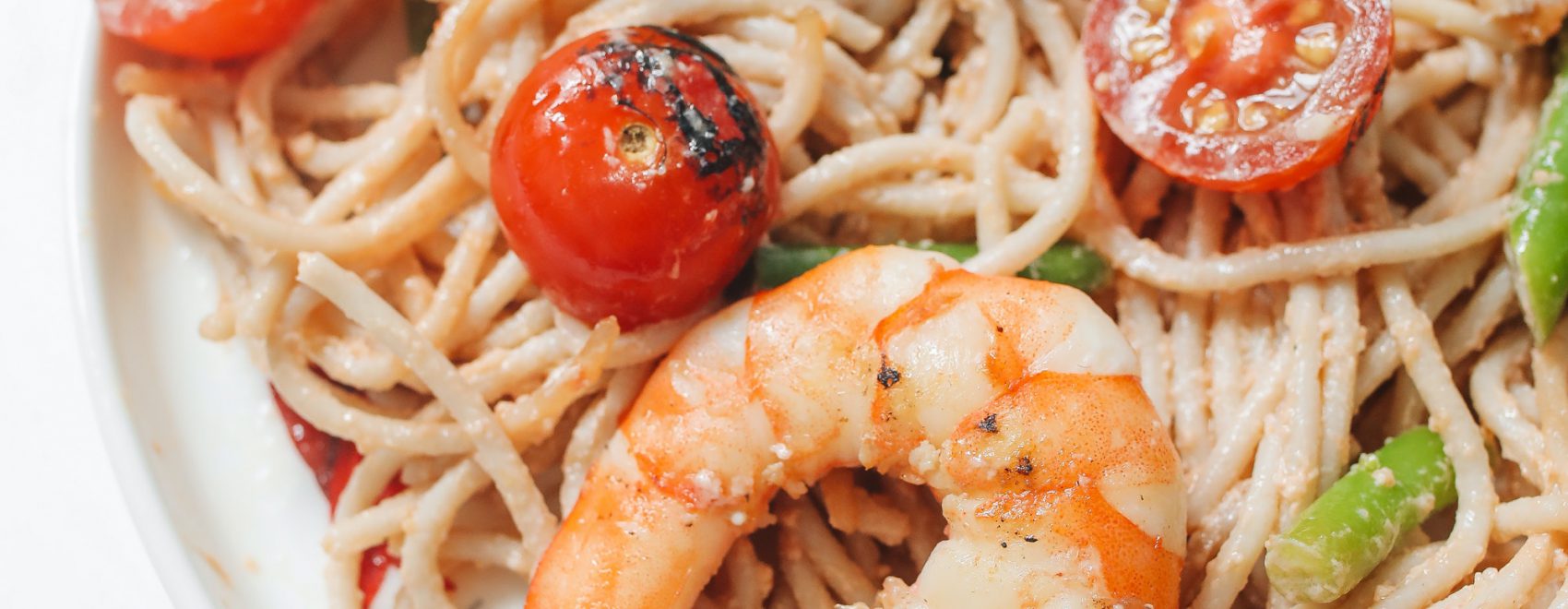 pasta with shrimp and tomatoes