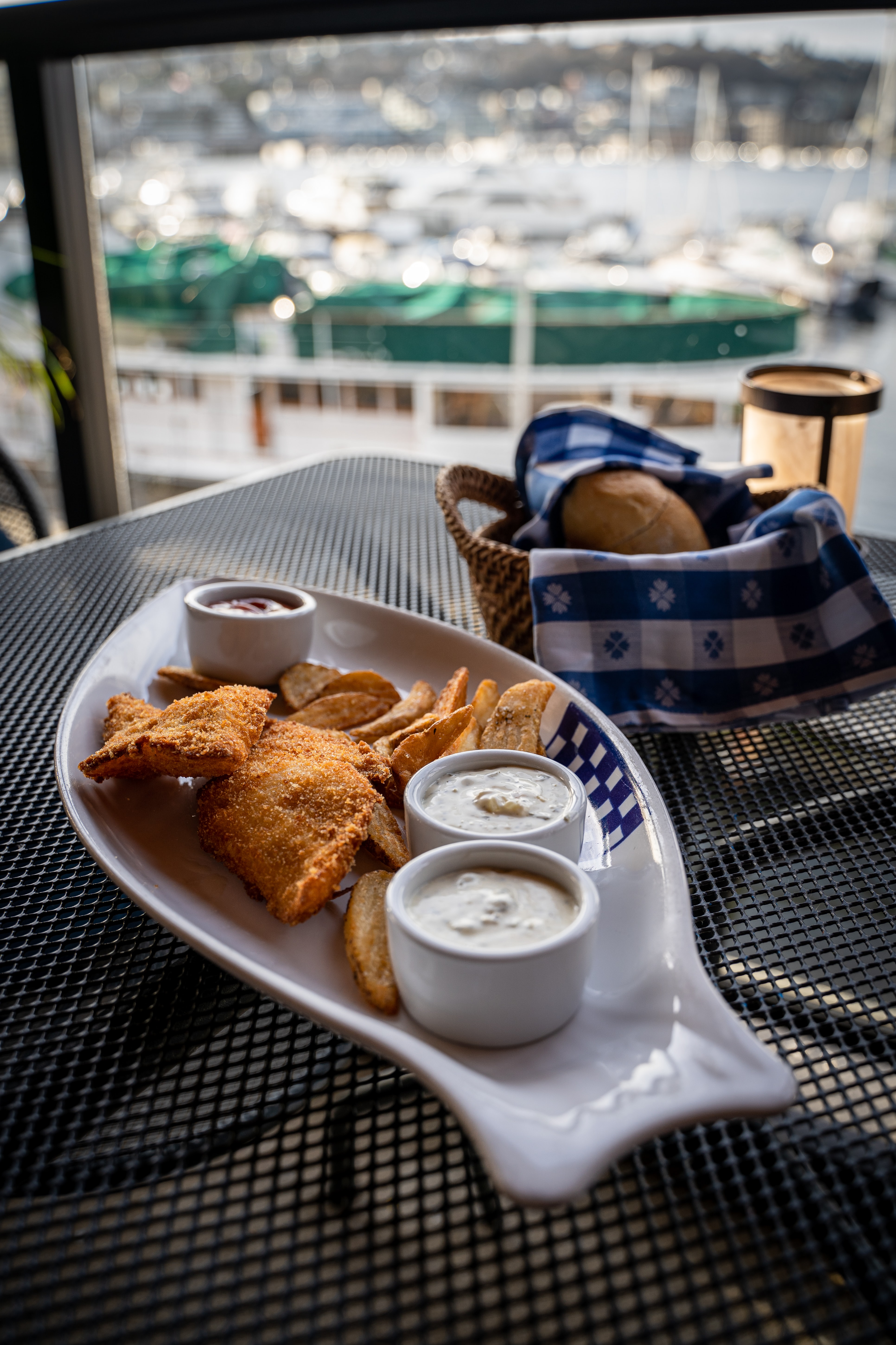 fish and chips by Alexandra Tran on Unsplash